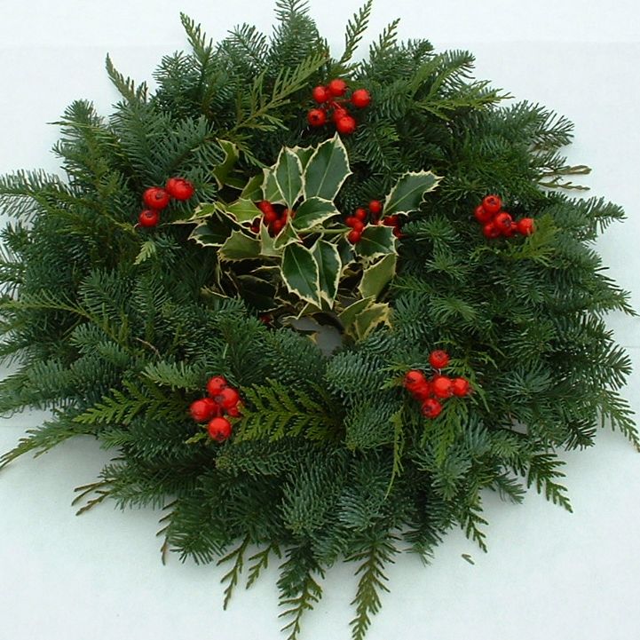 Wreath with holly center